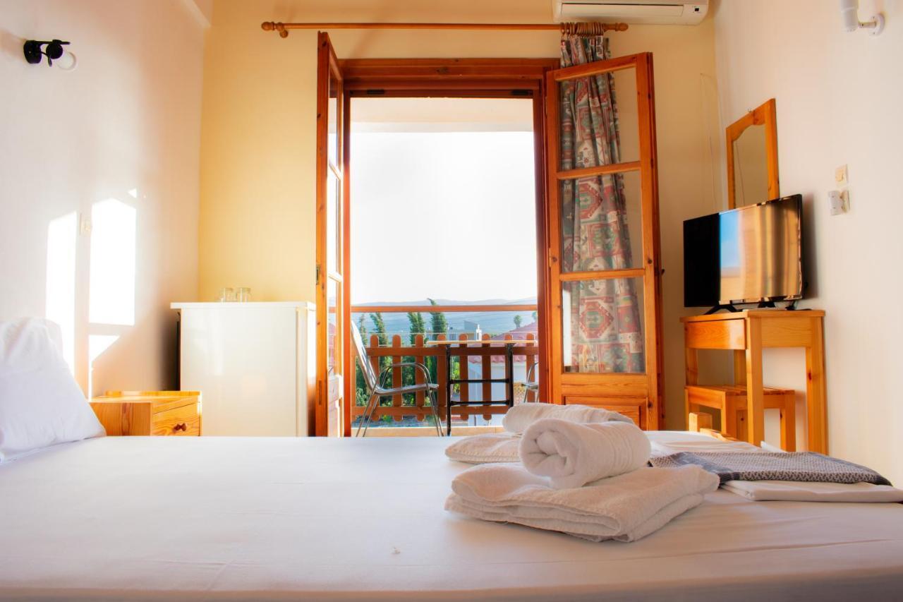 Zagamilos Hotel Koróni Extérieur photo